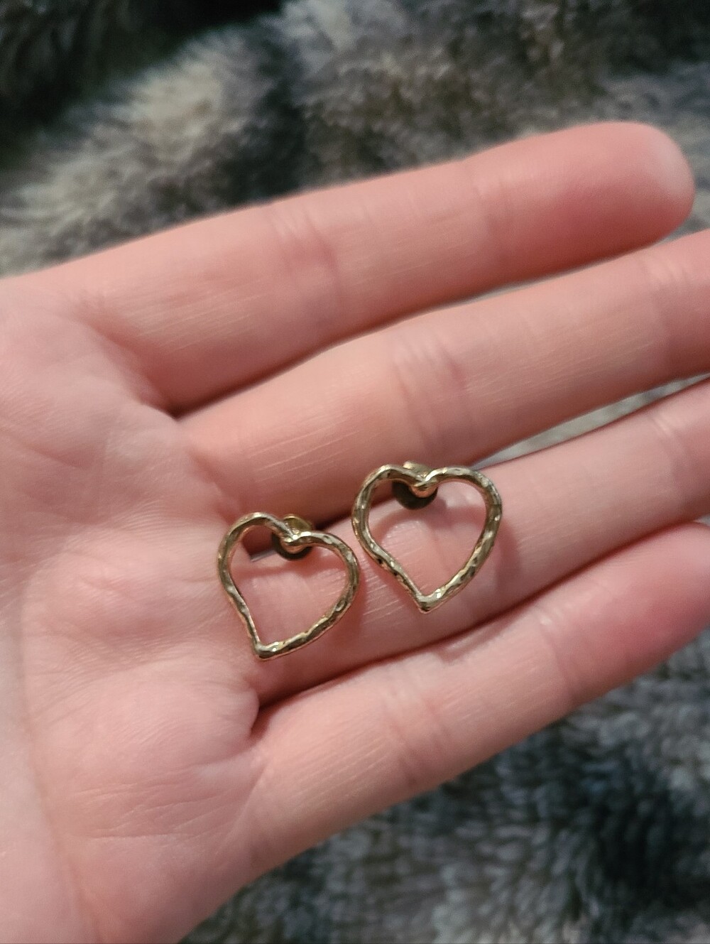 Gold Heart Shaped Earrings Textured Outline - Picture 2 of 6